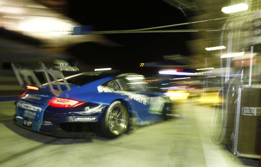  Porsche 911 GT3 RSR 2012 года  (фото 212 из 429)